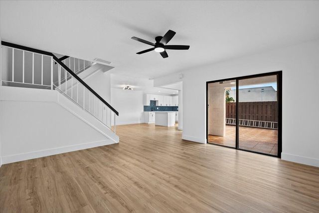 6315 Seven Springs Boulevard C, Greenacres, FL 33463