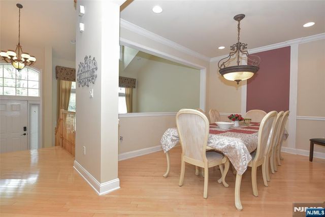 3 Skyview Drive, North Haledon, NJ 07508