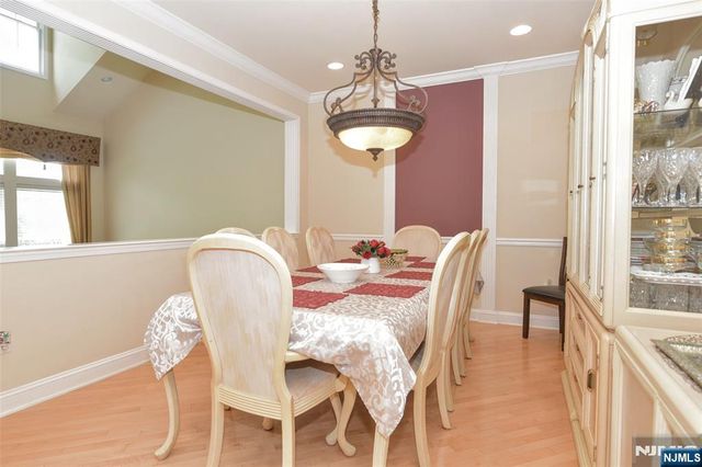 3 Skyview Drive, North Haledon, NJ 07508