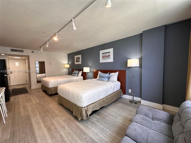 19201 Collins Ave 723, Sunny Isles Beach, FL 33160