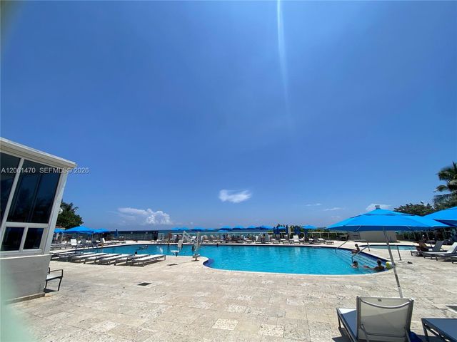 19201 Collins Ave 723, Sunny Isles Beach, FL 33160