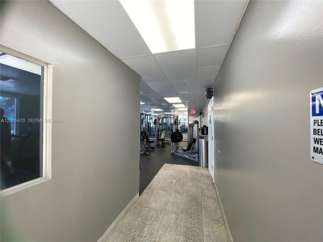19201 Collins Ave 723, Sunny Isles Beach, FL 33160