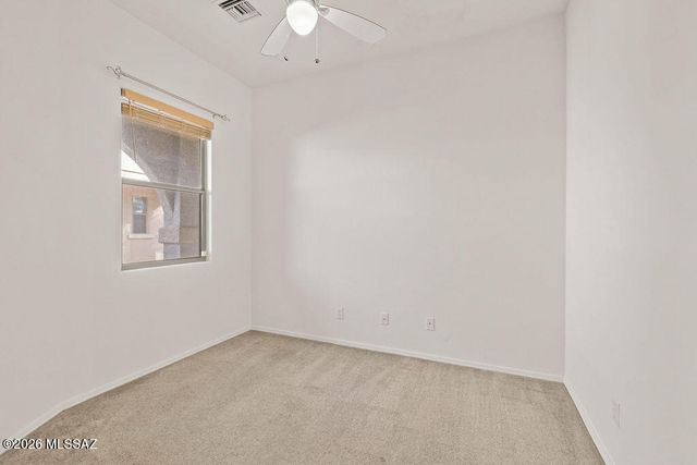 2221 N Avenida Tabica, Green Valley, AZ 85614