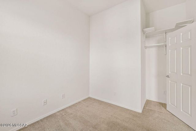 2221 N Avenida Tabica, Green Valley, AZ 85614