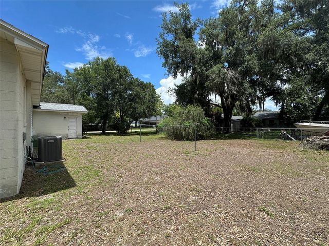 808 N JOHNSON STREET, Plant City, FL 33563