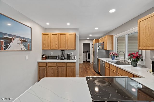 2426 Banbury Road, Akron, OH 44333