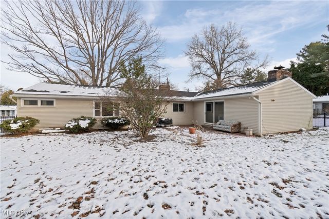 2426 Banbury Road, Akron, OH 44333