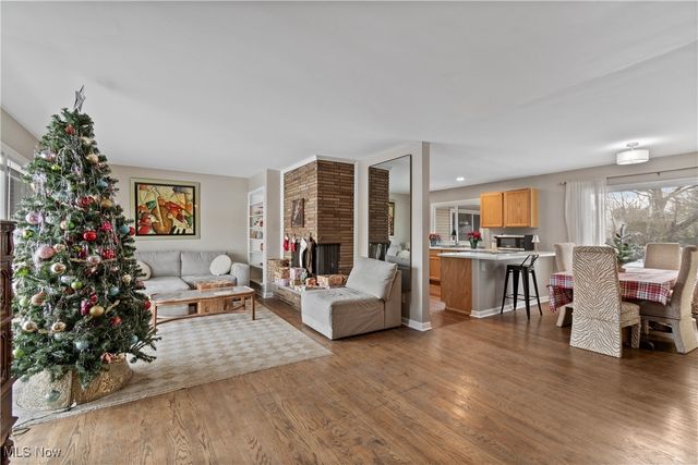 2426 Banbury Road, Akron, OH 44333