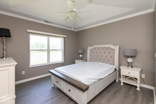 898 Briarstone Drive, Greenwood, IN 46143