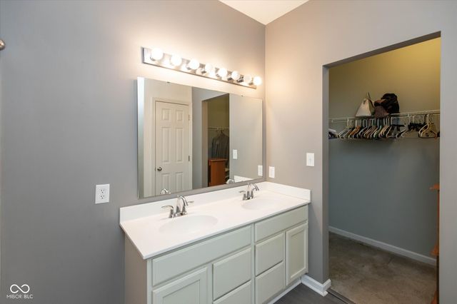 898 Briarstone Drive, Greenwood, IN 46143