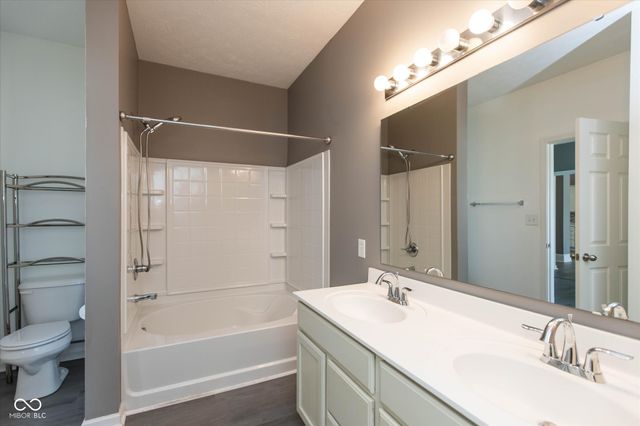 898 Briarstone Drive, Greenwood, IN 46143
