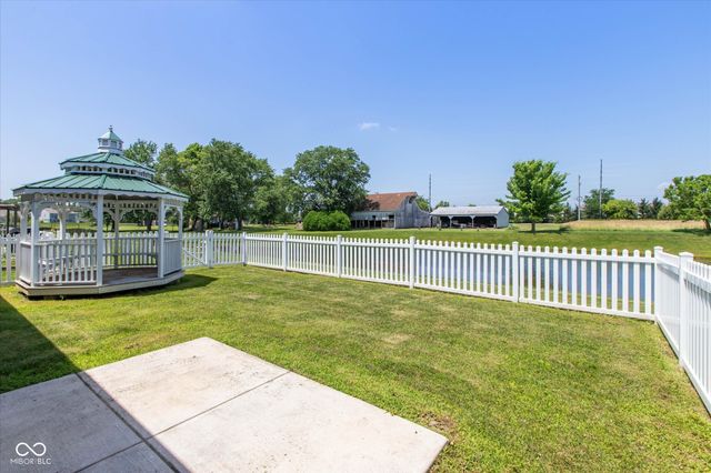 898 Briarstone Drive, Greenwood, IN 46143