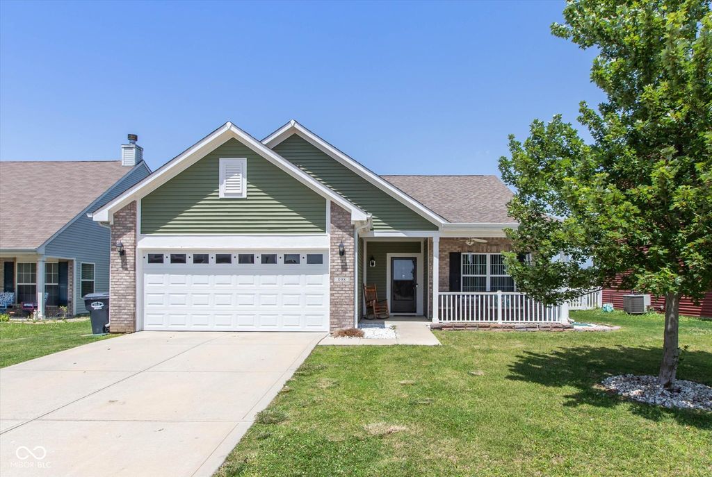 898 Briarstone Drive, Greenwood, IN 46143