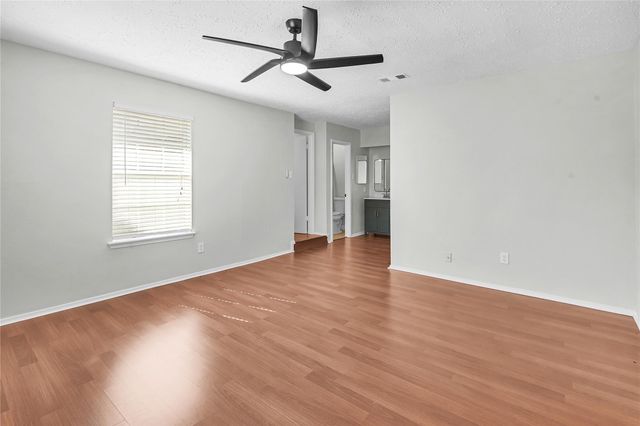 16911 Jane Lynn Lane, Houston, TX 77070