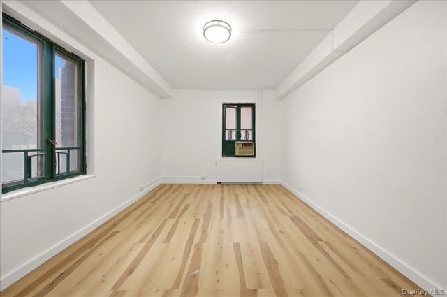 1420 Parkchester Road Mf, Bronx, NY 10462