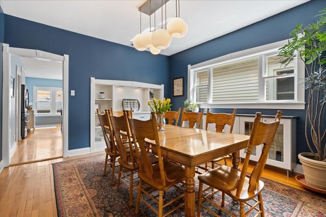 1750 W Olive Avenue, Chicago, IL 60660