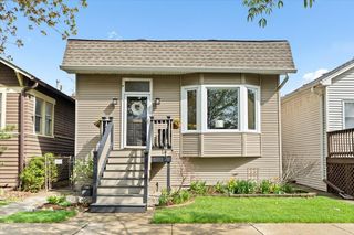 1750 W Olive Avenue, Chicago, IL 60660