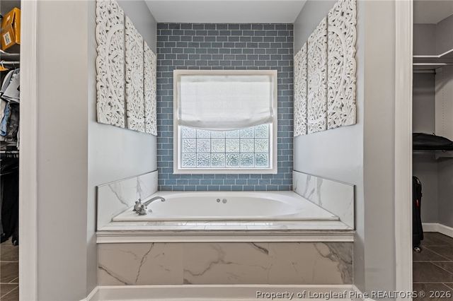 1546 Sandy Bay Circle, Fayetteville, NC 28312