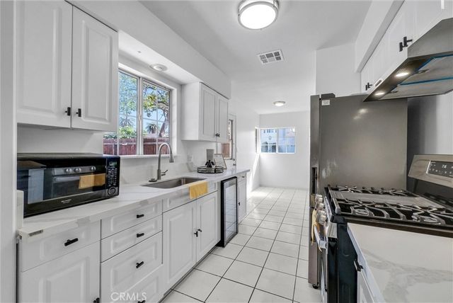 1611 S 4th Avenue, Arcadia, CA 91006
