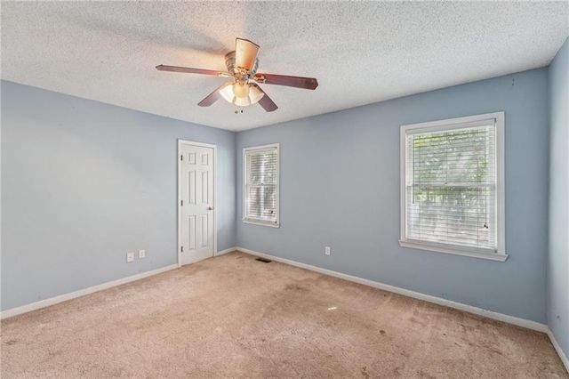 288 Hanover SE Circle, Calhoun, GA 30701