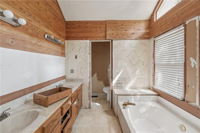 288 Hanover SE Circle, Calhoun, GA 30701