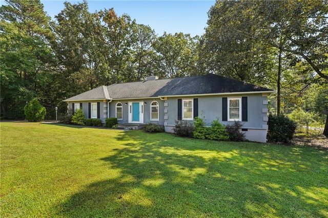 288 Hanover SE Circle, Calhoun, GA 30701