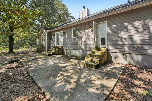 288 Hanover SE Circle, Calhoun, GA 30701