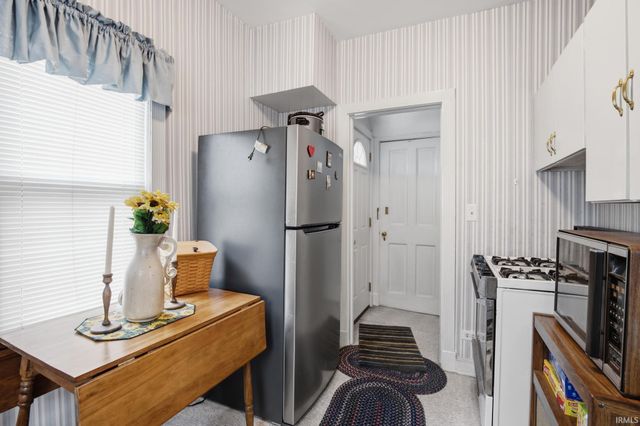 229 W Spencer Avenue, Marion, IN 46952