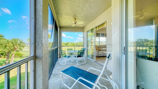 9610 CLUB SOUTH CIRCLE 4203, Sarasota, FL 34238