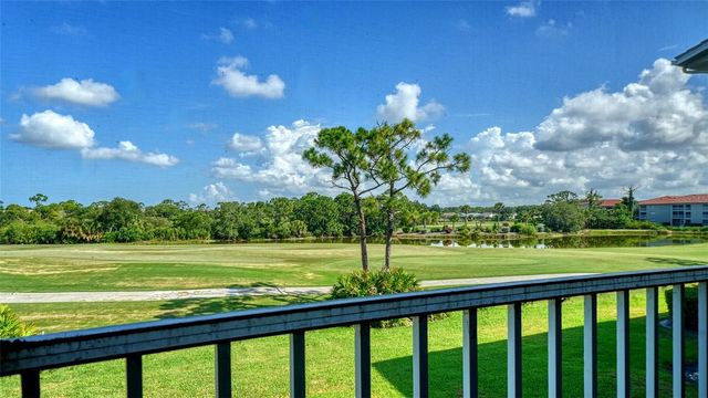 9610 CLUB SOUTH CIRCLE 4203, Sarasota, FL 34238