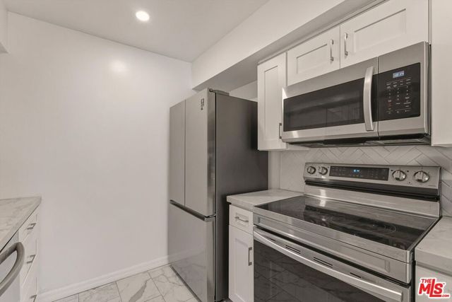 425 Idaho Avenue 10, Santa Monica, CA 90403