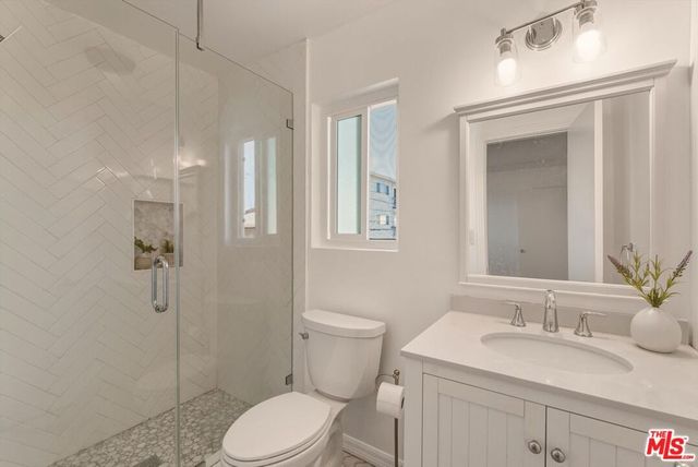 425 Idaho Avenue 10, Santa Monica, CA 90403