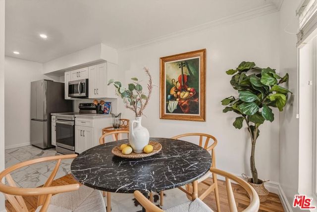 425 Idaho Avenue 10, Santa Monica, CA 90403