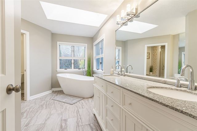 6 Woodfield Drive, Penfield, NY 14580