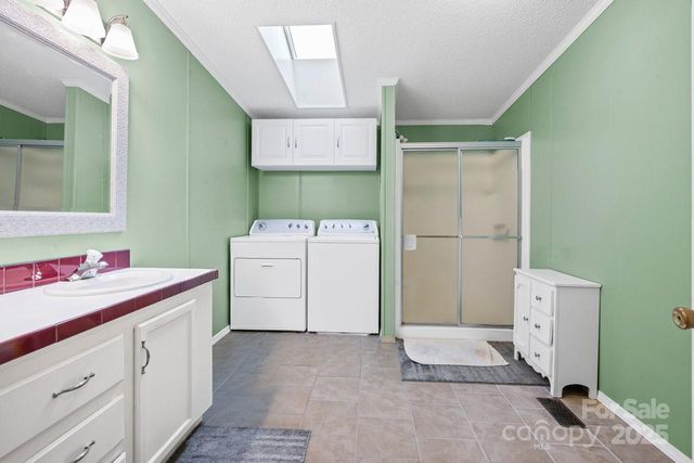 3915 Four C Place, Maiden, NC 28650