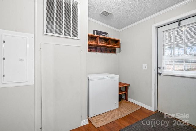 3915 Four C Place, Maiden, NC 28650