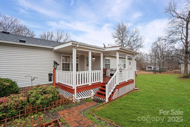 3915 Four C Place, Maiden, NC 28650