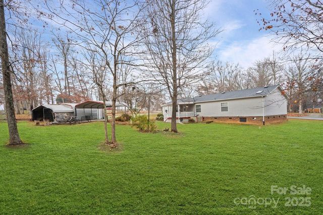 3915 Four C Place, Maiden, NC 28650