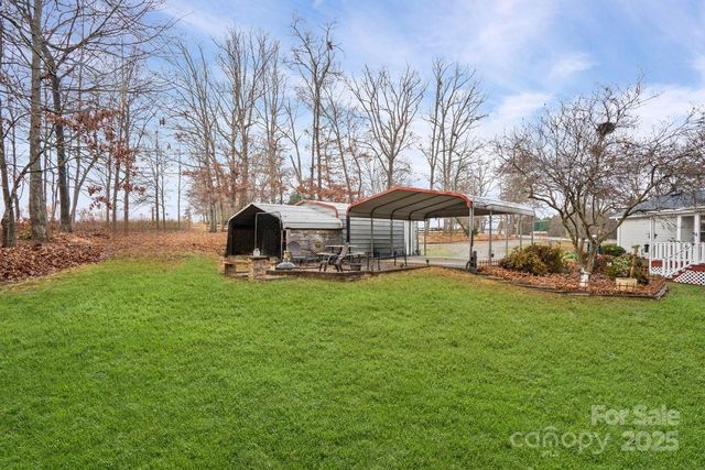 3915 Four C Place, Maiden, NC 28650