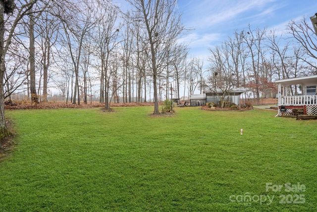 3915 Four C Place, Maiden, NC 28650