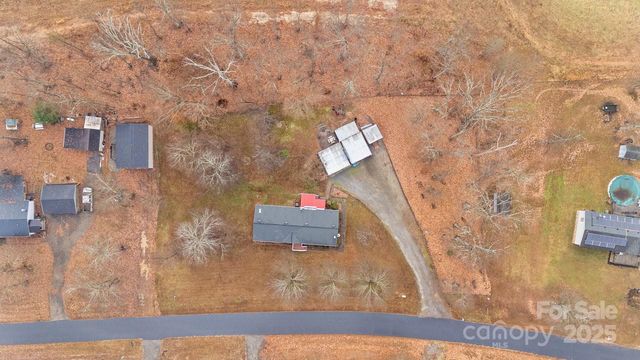 3915 Four C Place, Maiden, NC 28650