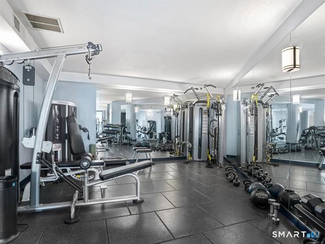 25 Forest Street 6L, Stamford, CT 06901