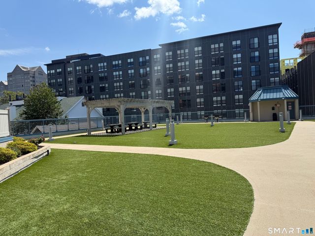 25 Forest Street 6L, Stamford, CT 06901