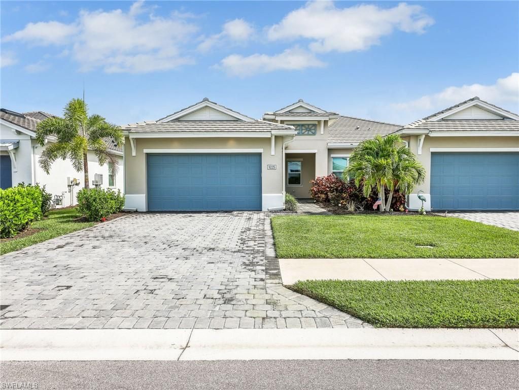 9225 Cayman DR, NAPLES, FL 34114 — photo 2