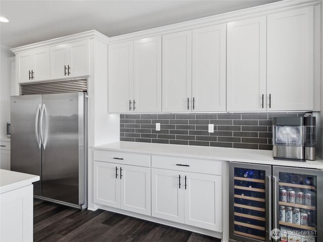 162 Mountain Crest Lane, Eatonville, WA 98328