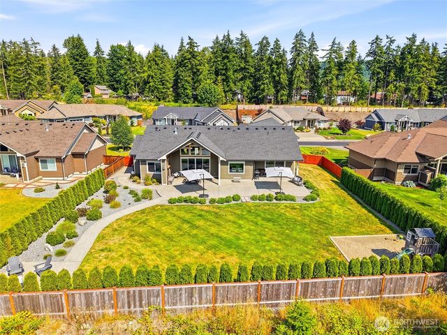 162 Mountain Crest Lane, Eatonville, WA 98328