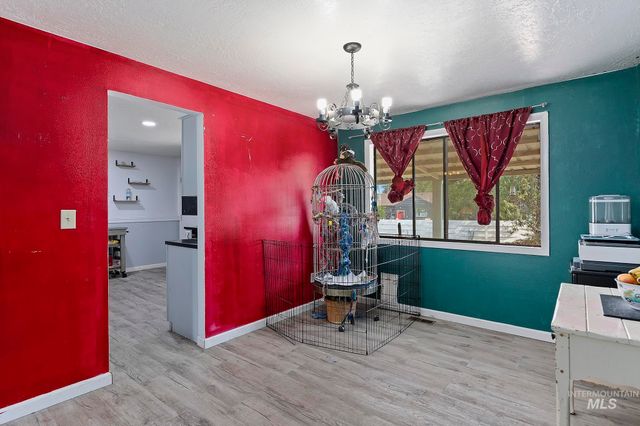 874 Eastwind Dr, Twin Falls, ID 83301