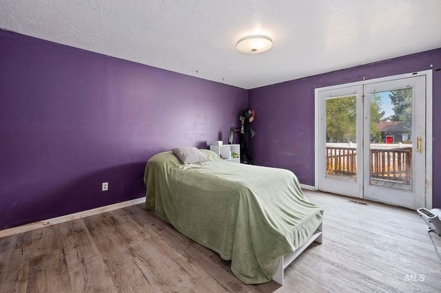 874 Eastwind Dr, Twin Falls, ID 83301