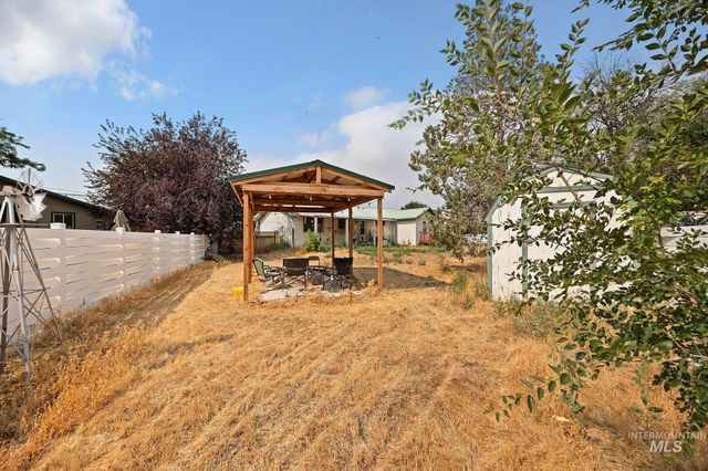 874 Eastwind Dr, Twin Falls, ID 83301