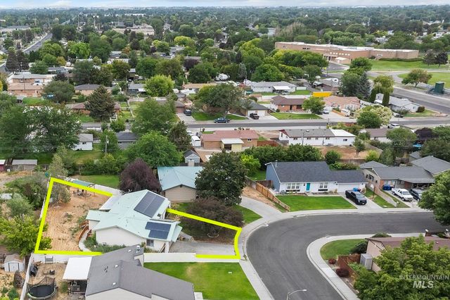 874 Eastwind Dr, Twin Falls, ID 83301